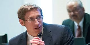 Small to challenge Nuñez for House seat