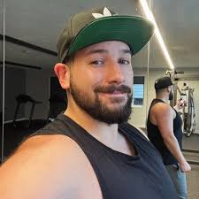 Leon Craft (@leooncraft) • Instagram photos and videos