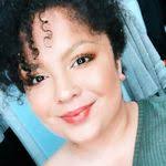 Kellie Goddard's Instagram, Twitter & Facebook