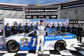 Joey logano on martinsville pole. 2016 Nascar Cup Series Bristol Starting Lineup Carl Edwards On Pole The Final Lap Weekly