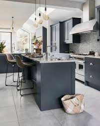 John Lewis Of Hungerford On Instagram A Recently Completed Project In The Heart Of Clapham Kitchen Inspiration Design Kitchen Inspirations Timeless Kitchen