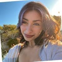 Madeline Telles's Instagram, Twitter & Facebook