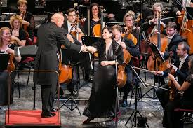 Sign up for deezer for free and listen to zsofia taller: Taller Zsofia Zeneszerzo Photos Facebook