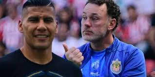 Tiene 17 años, así se ve el físico de Mateo Levy y así se veía el de Santi