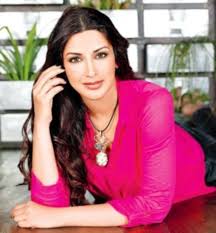 Sonali Bendre Hopes To Keep Love For Reading Alive Brightmediaentertainment Provides Latest News On Movies Trailers Interviews Fashion And Lifestyle At One Place The actress has released a press. sonali bendre hopes to keep love for