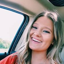 Emma Lanham (@emmma_lou16)