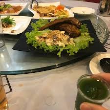 The funny part, though, is that you won't typically find chicken friend rice in china, which is a popular chinese food in the states! Awesome Chinese Food By Award Winning Chef Review Of Restoran Hls Kuantan Malaysia Tripadvisor