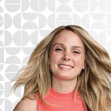 Sarah Ante's Instagram, Twitter & Facebook