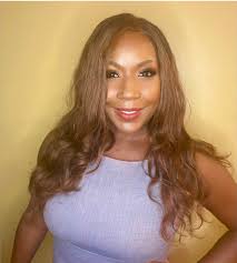 Courtney Burris's Instagram, Twitter & Facebook