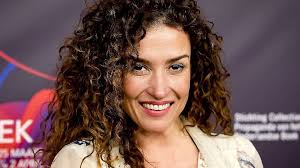 Check spelling or type a new query. Zwangere Katja Schuurman Geplaagd Door Paniek En Extreme Moodswings