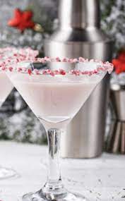 Chocolate Covered Candy Cane Recipe Candy Cane Cocktail Recipe Peppermint Bark Recipes Sweet Cocktails