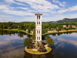 Furman launches five-year strategic plan with focus on innovation,  community, sustainability
