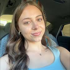 Who to contact about the Hopewell Rd community building in Fairmont West  Virginia?