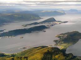 ˈôːləsʉn (listen)) is a municipality in møre og romsdal county, norway. Pin On Norway
