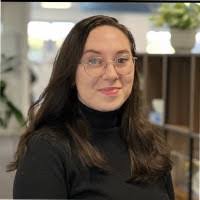 Becky Platt's Instagram, Twitter & Facebook