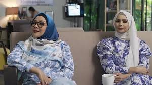 Bila tahu naira menanggung beban hutang keluarga , semua lelaki menjauhkan diri. Lelaki Kiriman Tuhan Episode 10 Dailymotion