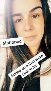 Angie Tocci's Instagram, Twitter & Facebook