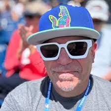 William W Waring III (@WinburnIII)