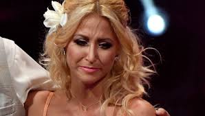 Kathrin menzinger is a dancer, zodiac sign: Let S Dance Star Kathrin Menzinger Trennung Auf Zeit Von Ihrem Freund Sie Weiss Nicht Wann Sie Ihn Wiedersehen Wird Bunte De