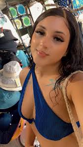 Shopping with Thalia