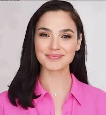 Kiera Knightley as Nolanverse Wonder Woman PS. Does every generator only  recognize Gal Gadot? Created with NowAI in Discord