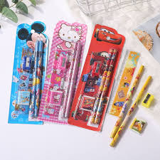 Korea yang lengkap dengan pena pensil penghapus kotak pensil dan alat mewarnai. Beli Stasionary Set 5 In 1 Alat Tulis 1 Set Alat Tulis Lengkap Tm 1 Seetracker Indonesia