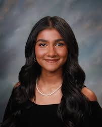 Sonya Cummings's Instagram, Twitter & Facebook