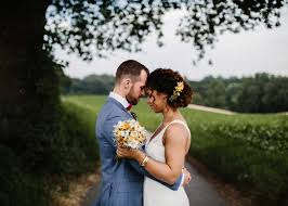 Brautkleid spitze brautkleid günstig moderne brautkleider meerjungfrau wedding dresses 2014 atemberaubende hochzeitskleider festliche kleider für die hochzeit dresses 2013 fotografia. Joana Mathes Skandinavisch Inspirierte Sommerhochzeit