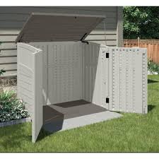 With its large and convenient profile, this shed offers plenty of room to keep your outdoor seat cushions, tools, lawn decor and more while still sitting below most standard fence lines. Suncast Bms2500 Horizontal Utility Shed
