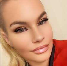 Does anyone know of a driving service that does pick ups and drop offs near  Eastvale?