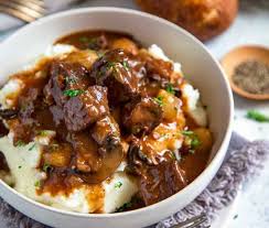 Boeuf Bourguignon Au Thermomix Decouvrez La Recette Du Boeuf Bourguignon Un Ragout Classiq Bœuf Bourguignon Recette Boeuf Bourguignon Recette Ragout De Boeuf