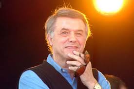 Salvatore adamo was born on november 1, 1943 in comiso, sicily, italy. Adamo Informacion Discografia Y Mucho Mas