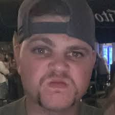 Abigail Wicker and Graham Arndt's Wedding Website