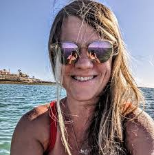 Mary Troia's Instagram, Twitter & Facebook