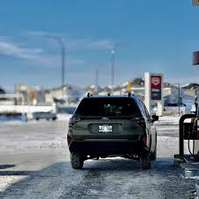 캐나다 이야기_비싸진 기름값이 무섭습니다 - 클리앙