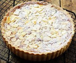 La Tarte Amandine Est Une Tarte Patissiere Composee D Une Pate Sablee Et Garnie De Creme D Amande S En 2020 Tarte Amandine Tarte Aux Amandes Tarte Amandine Aux Pommes