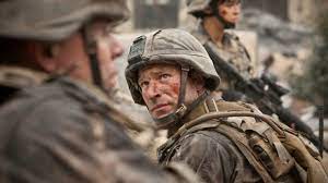 Battle los angeles) is a 2011 science fiction war film directed by jonathan liebesman and produced by columbia pictures.the film stars aaron eckhart as staff sergeant michael nantz, a marine on the verge of retirement and whose actions in battle start to cause concern among some of the men under his command; Kritik Zu World Invasion Battle Los Angeles Epd Film