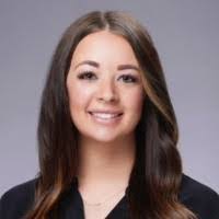 Courtney Starr's Instagram, Twitter & Facebook