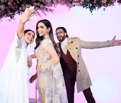 Deepikapadukone Her Husband Ranveersingh At The Madame Tussaud S London Event Today Deepikapadukone Deepika Padukone Ranveer Singh Madame Tussauds