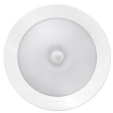 Powerful led modules with an output of 3000 lumens using only 24 watts, keeps your room bright but this garage only had one, lonely, 60 watt light bulb mounted to the ceiling. Mr Beams Indoor Outdoor 200 Lumen Battery Powered Motion Activated Led Ceiling Light White Mb981 Wht 01 06 The Home Depot