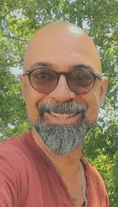 Christophe Bernard : Accompagnateur, coach et formateur à la relation à soi  et aux autres