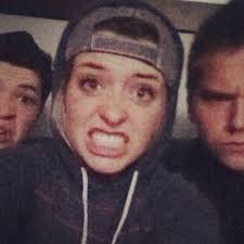 Cooper Hanson (@FlowB4Ho)