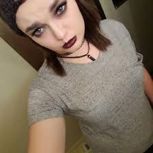 Lacie Pratt's Instagram, Twitter & Facebook