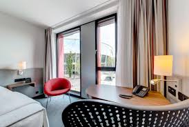 Ein perfekter standort für städtereisende. Hilton Garden Inn Stuttgart Neckarpark Stuttgart Aktualisierte Preise Fur 2021