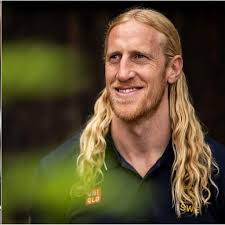 Stina Planath lämnar Kropps