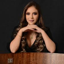 Profile for BE by Emilia