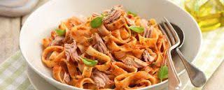 طعام ايطالى طريقة عمل مكرونة بالتونة وصلصة الطماطم بالصور Stuffed Peppers Red Pepper Pasta Roasted Tomatoes
