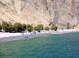 Τα σφακιά τα οποία θεωρούνται η πιο αυθεντική περιοχή της κρήτης, βρίσκονται στο νότιο μέρος του νομού χανίων σε μια περιοχή που κυριαρχεί το ορεινό στοιχείο με. Krhth Nekrh Toyristria Poy Kataplakw8hke Apo Braxia Se Paralia E Thessalia Gr