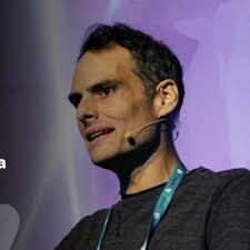 Após quase 6 anos na Diageo, concluo esse mês meu ciclo na empresa para  atuar em outros mercados fora do Brasil. Tenho um grande respeito e  admiração pelas pessoas que lá conheci,