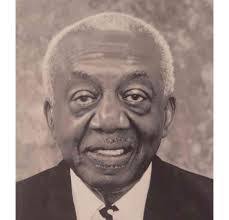 Dell Gamble's Instagram, Twitter & Facebook